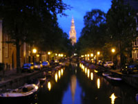 �^�͂̌������ɋ���